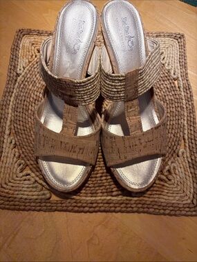 NWOT COACH Neutral Cork-Style T-Strap Wedge Sandals